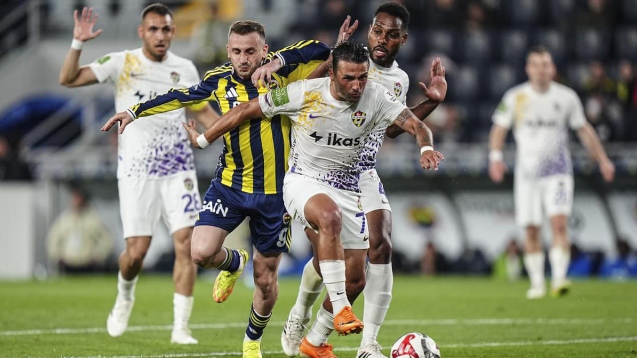 Fenerbahçe - Eyüpspor Maçı Saat Kaçta, 11'ler Nasıl? Süper Lig 6. Hafta Detayları