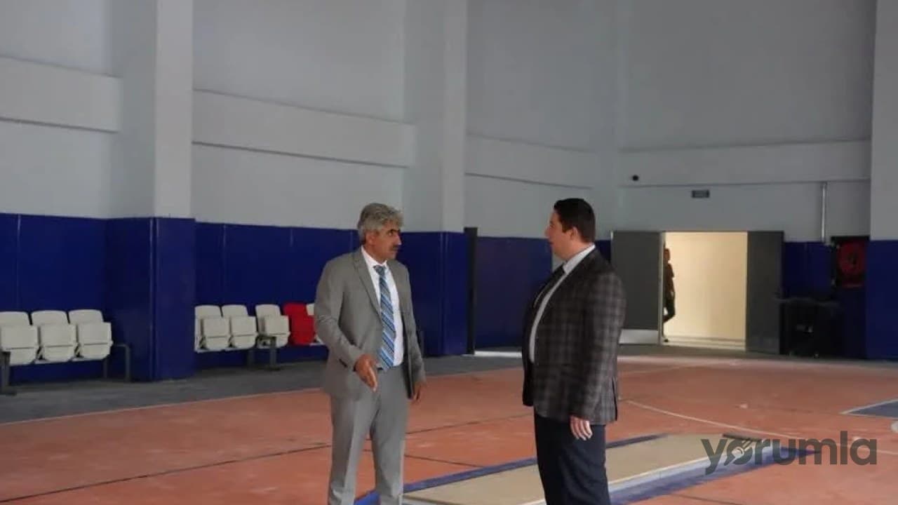Kars'ta Gençler İçin Yeni Spor Tesisleri İnşaatı İlerliyor