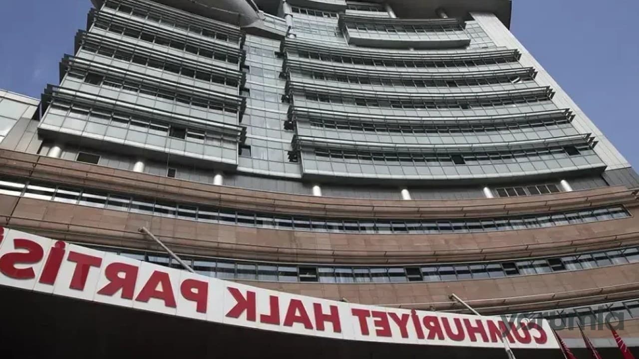 Tunc Soyer, CHP'den Ayrıldığını Duyurdu ve Bağımsız Devam Edeceğini Açıkladı