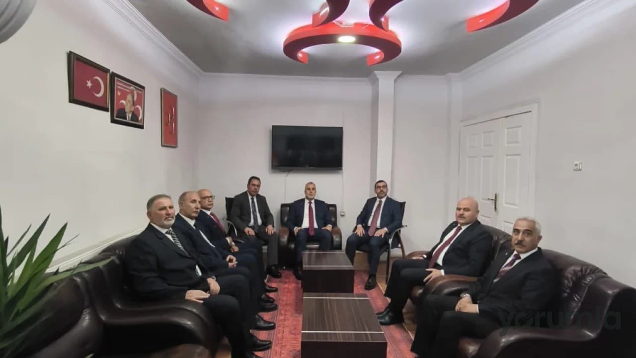 Çalışma ve Sosyal Güvenlik Bakanı Prof. Dr. Vedat Işıkhan’dan Kars’a yoğun mesai