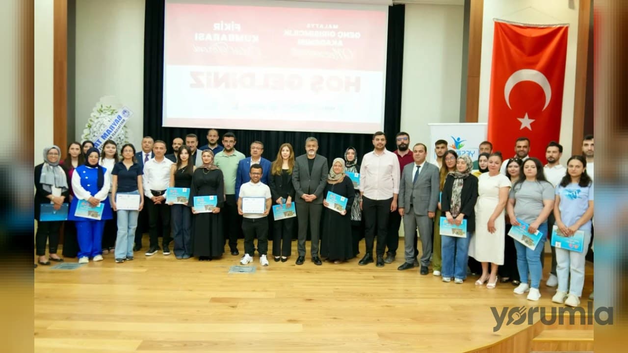 Genç Girişimcilik Akademisi mezuniyet ve Fikir Kumbarası ödül töreni gerçekleşti