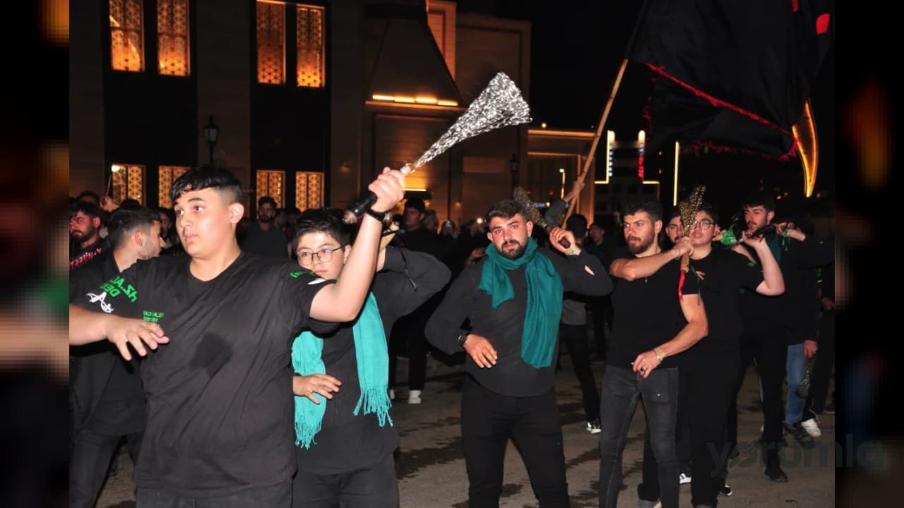 Kars'ta Tasua ve Aşura yürüyüşünde Türk ve İran bayraklarıyla Kerbela şehitleri anıldı