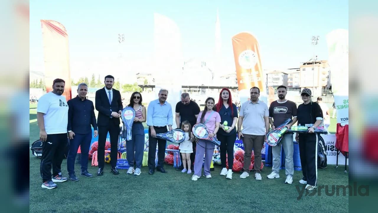 Yeşilyurt'ta Yaz Spor Okulları kapsamında Spor Akademisi açıldı, 81 ilde eş zamanlı başladı