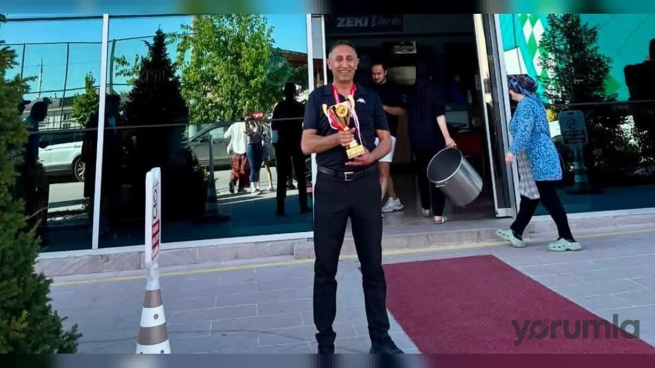 Mahir Güney, C1 kategorisinde Türkiye üçüncüsü olarak bronz madalya kazandı