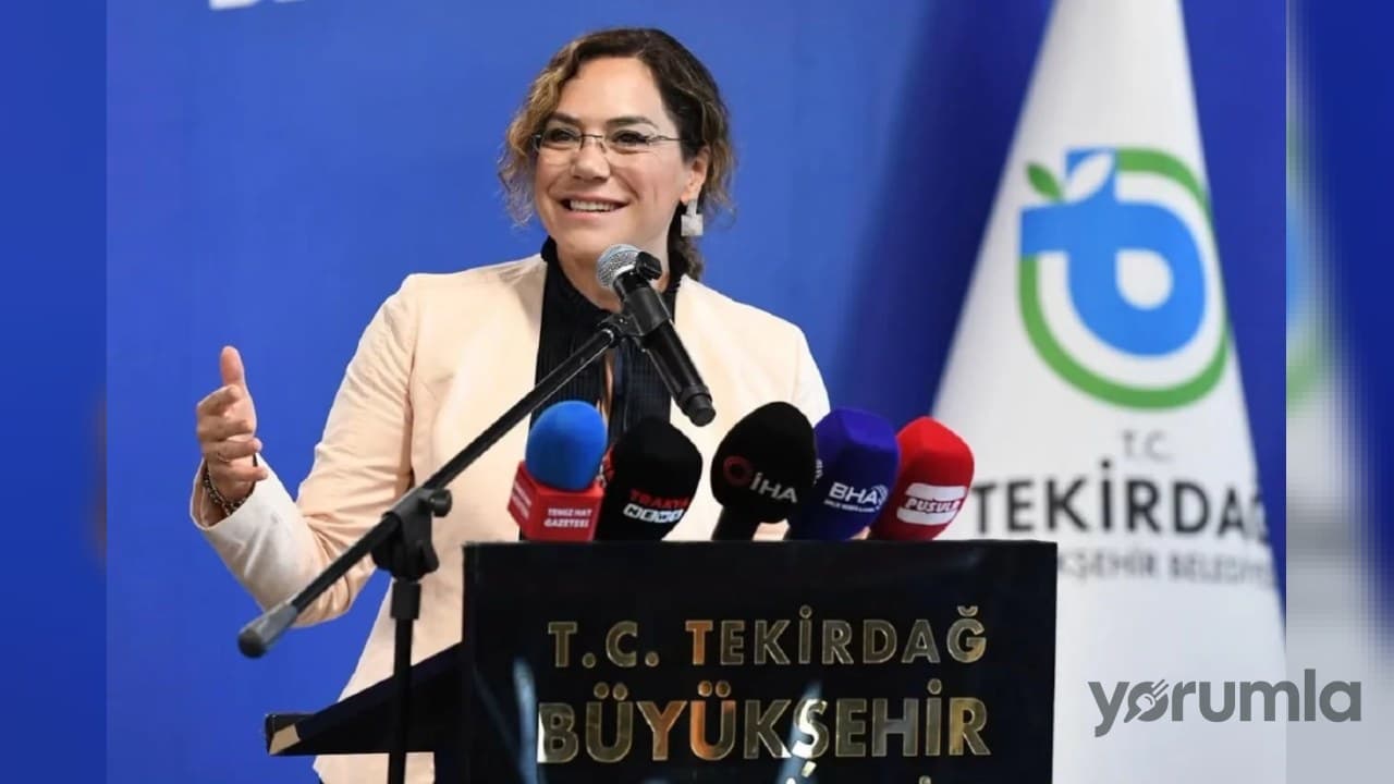 Velimeşe hemzemin geçidinde “sorumluluk” tartışması afişle büyüdü