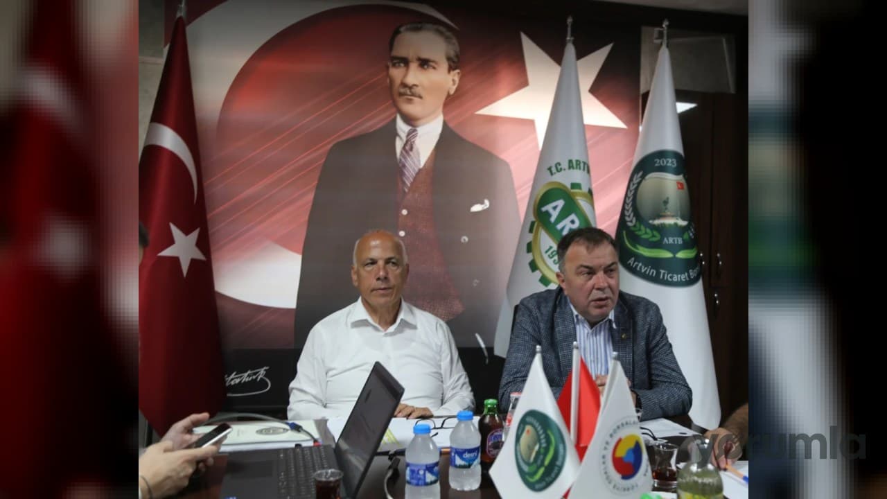 Artvin’de kestane balının kilogram fiyatı 3 bin 500 TL olarak belirlendi
