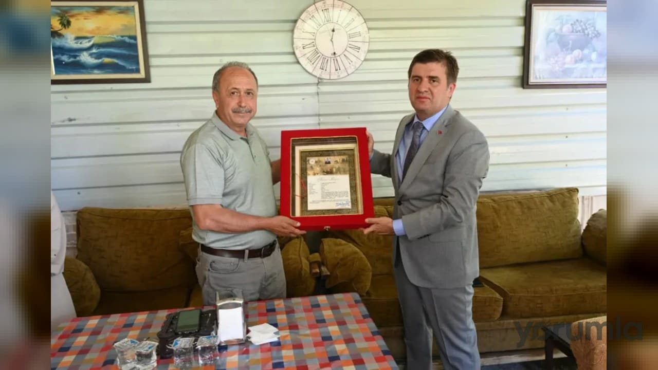 Kırıkkale Valisi şehit Ergün’ün babasına Şehadet Belgesi takdim etti