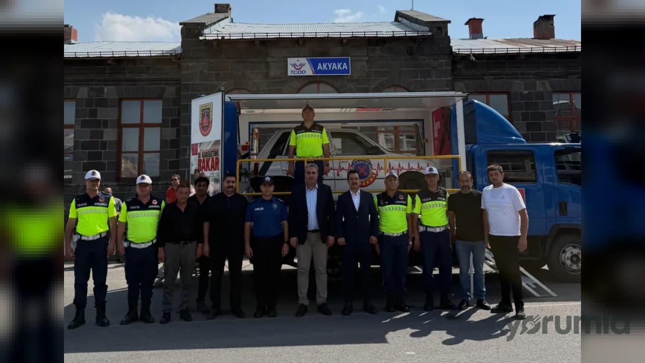 Akyaka’da emniyet kemeri farkındalığı: Simülasyonla uygulamalı eğitim