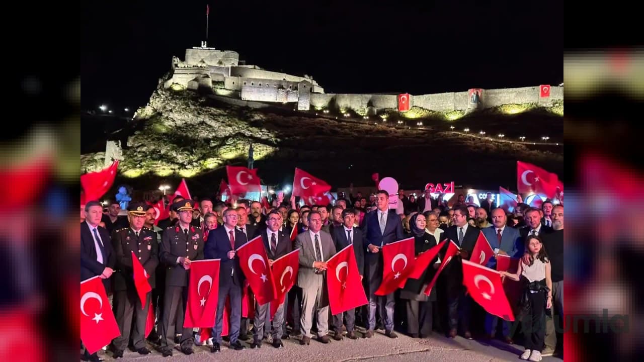 Kars’ta 15 Temmuz’un 10. yılında Demokrasi Meydanı coşkusu