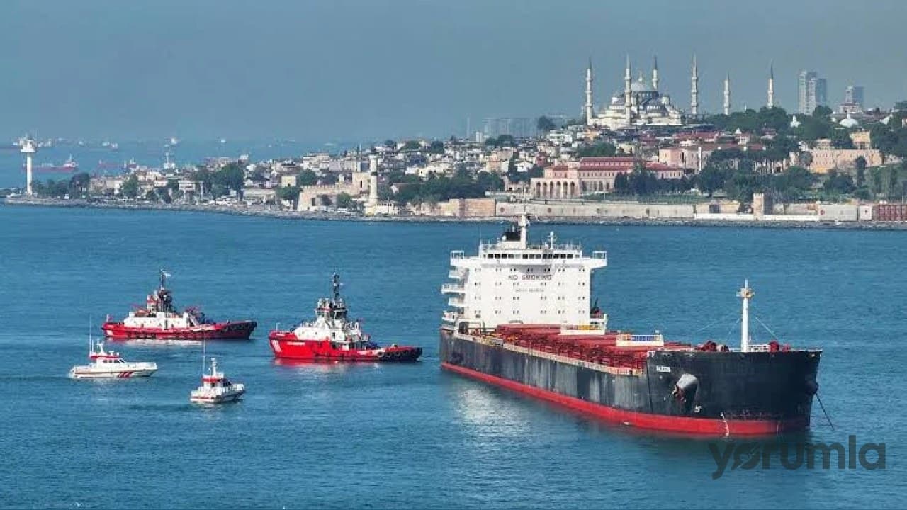 Sis nedeniyle İstanbul Boğazı gemi geçişine kapatıldı