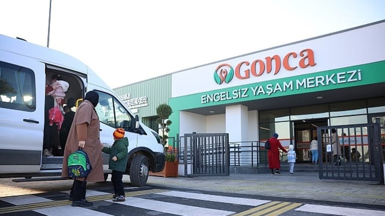 Kocaeli'de engelsiz yaşamın adresi: Gonca Engelsiz Yaşam Merkezi her hafta 1.730 kişiye umut oluyor!