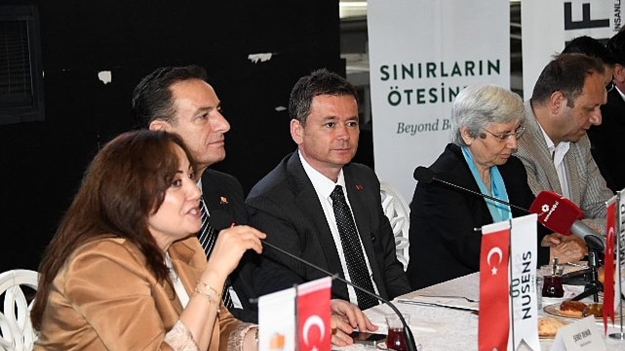 Osmangazi’de kentsel dönüşümde ortak akıl dönemi: Başkan Erkan Aydın'dan ruhsat ve Çarşamba-Altıparmak müjdesi!