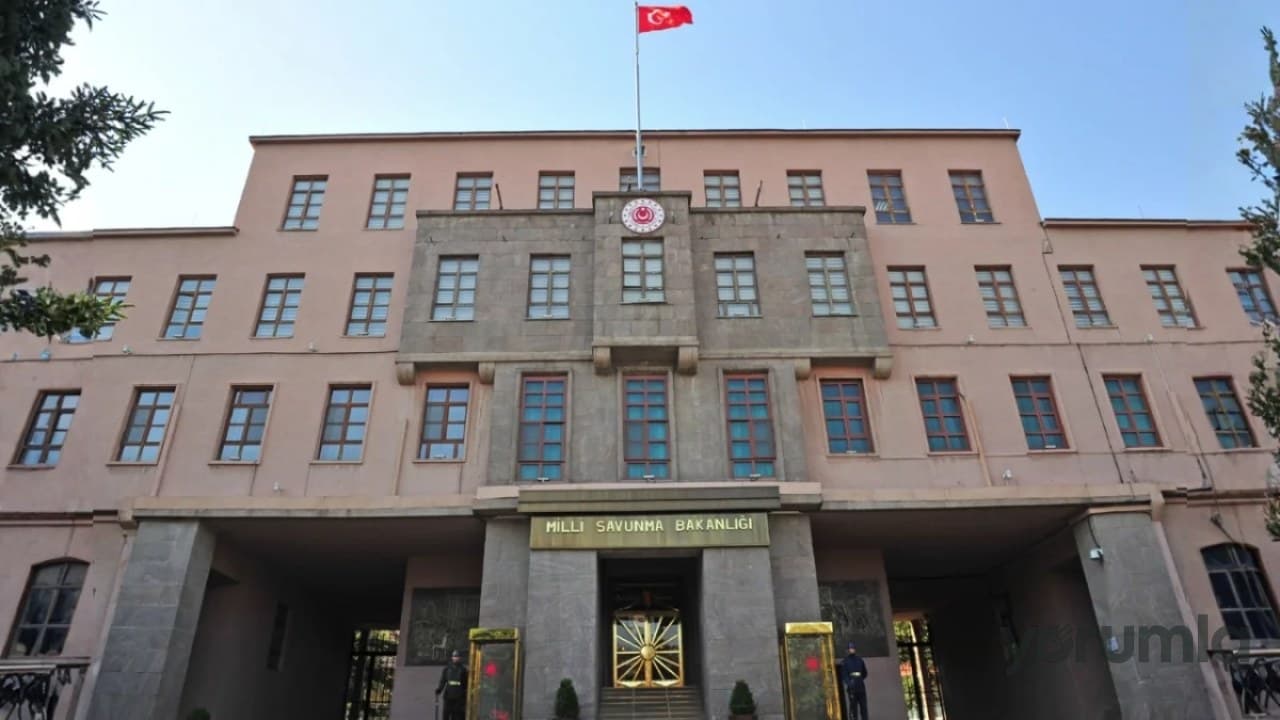 MSB: İsrail’in Ebu Ez-Zuhur saldırısı Suriye’nin istikrarını ve altyapısını hedef aldı