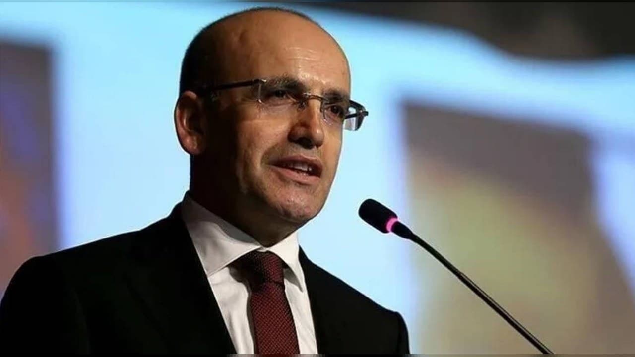 Şimşek’ten borç stoku paylaşımı: Toplam borç/milli gelir yüzde 91