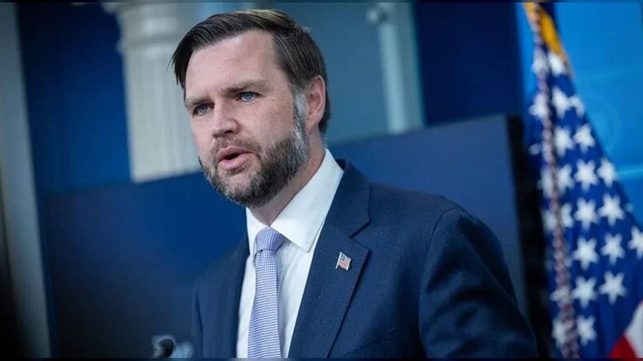 JD Vance: İran’a ekonomik baskıyla “yeni safhaya” geçildi