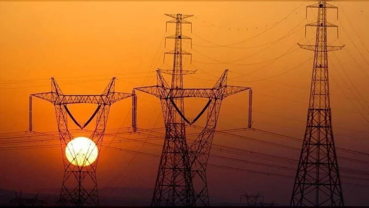 Türkiye’nin elektrik kurulu gücü 126 bin 476 megavata çıktı, yenilenebilir %62,8