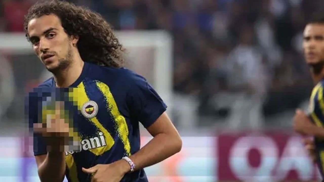 Guendouzi’ye Lyon’da tribün hedefi: Isınmada orta parmak krizi