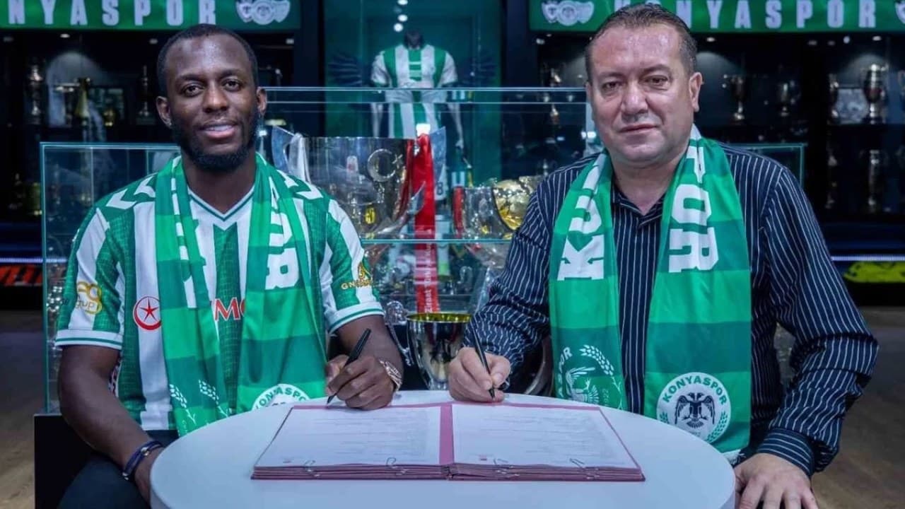 TÜMOSAN Konyaspor, Jean-Luc Dompé ile 2 yıllık sözleşme imzaladı