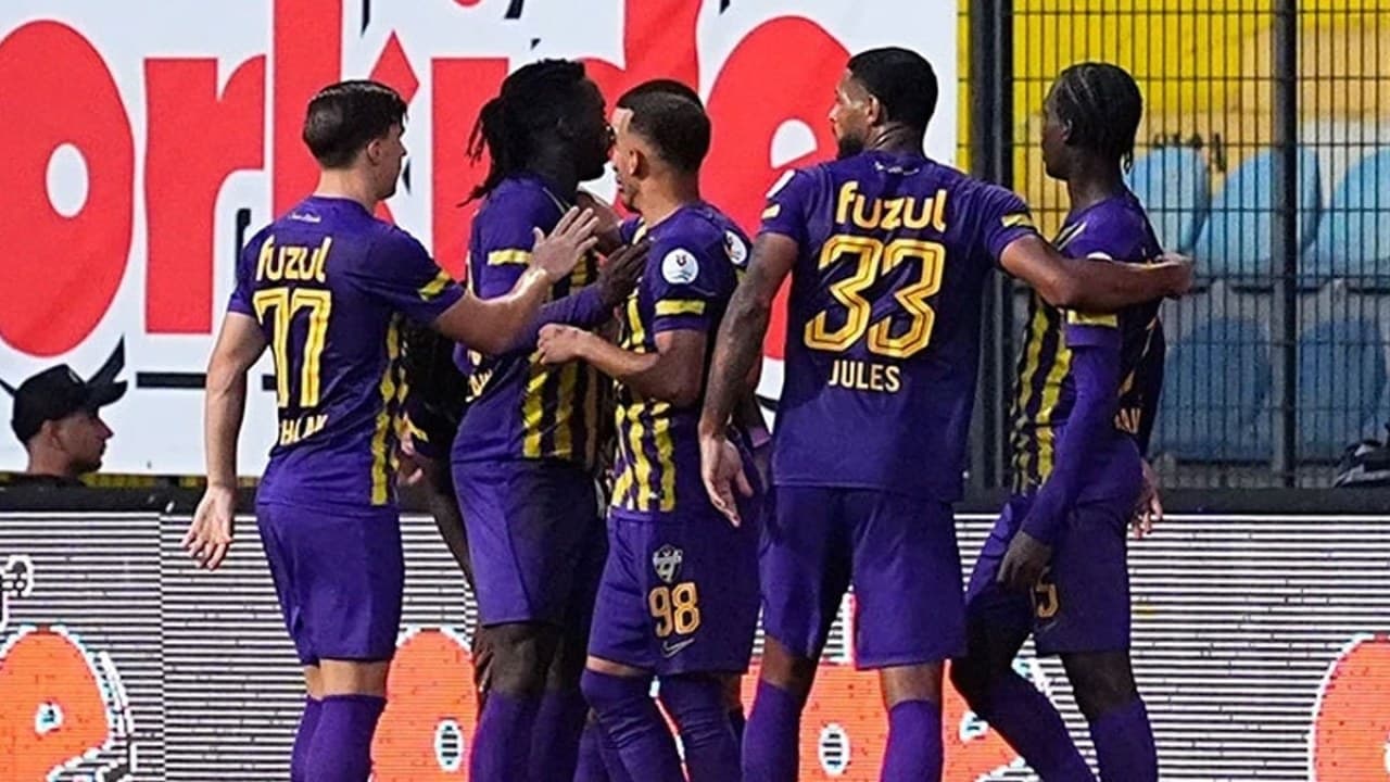 Eyüpspor 90+4 golle Alanyaspor’u 2-1 yendi