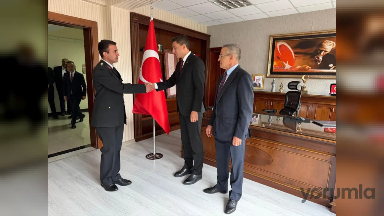 Güdül’de 30 Ağustos 104. yıl törenle kutlandı: çelenk ve şehit kabri ziyareti