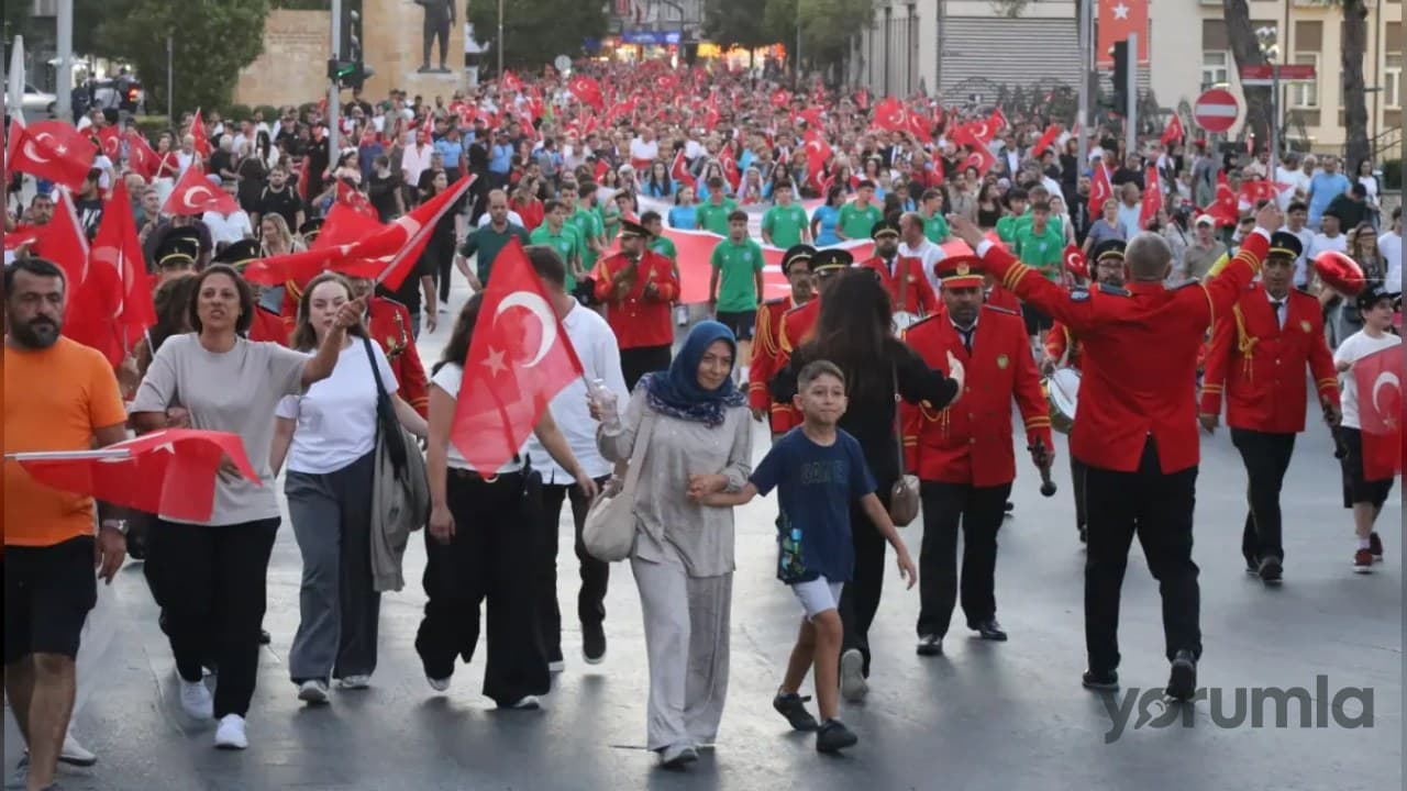 Balıkesir 30 Ağustos Bayrak Yürüyüşünde Muharrem İnce “Yoruldum” dedi
