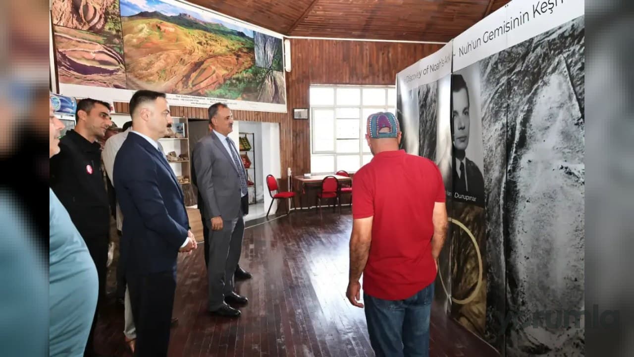 Ağrı Valisi Önder Bozkurt Doğubayazıt’ta çimento fabrikasını inceledi