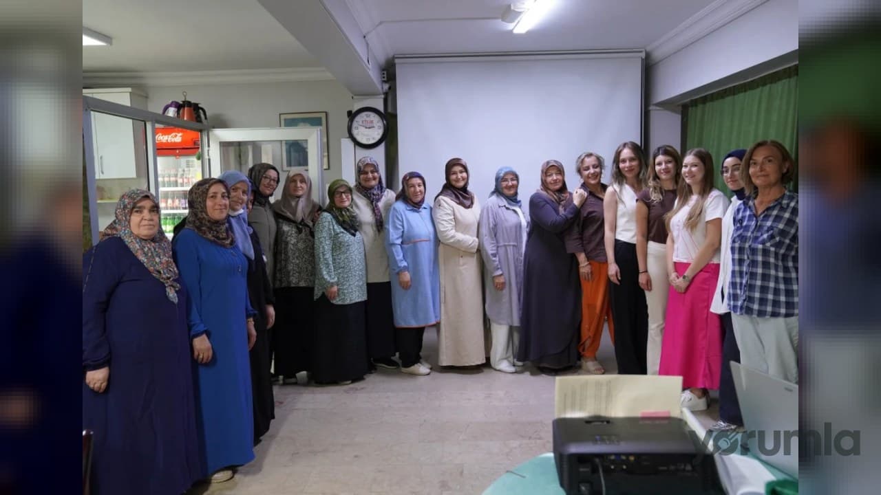 Keçiören Belediyesi kadınlara yönelik “iletişim rehberi” semineri düzenledi
