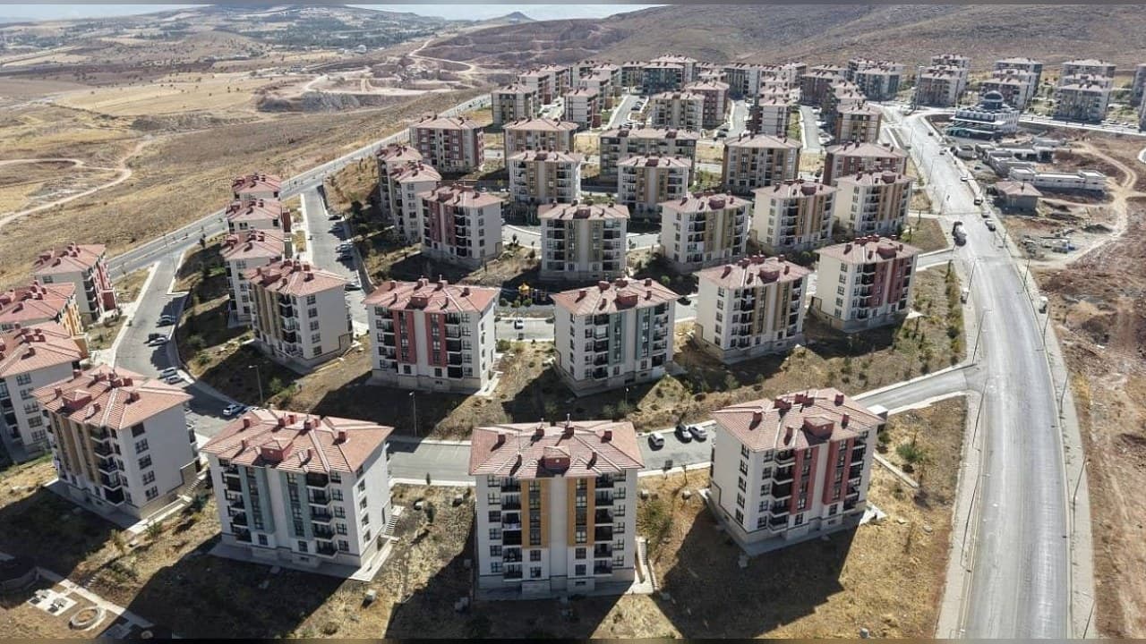 TCMB’nin analizine göre deprem sonrası konut arzı toparlandıkça kira enflasyonunda yavaşlama görüldü