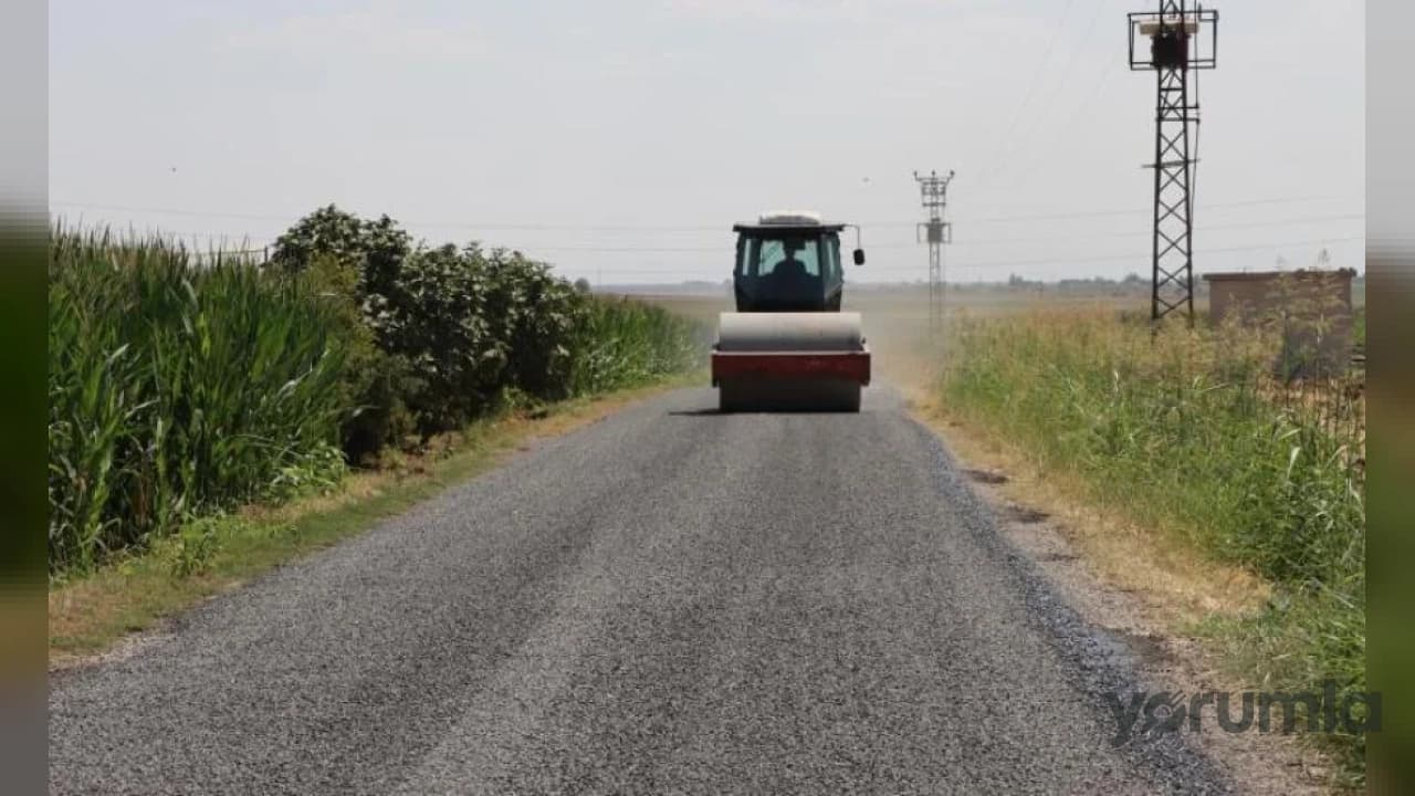 Ceylanpınar kırsalında 12 kilometrelik sathi asfalt kaplama çalışması başlatıldı