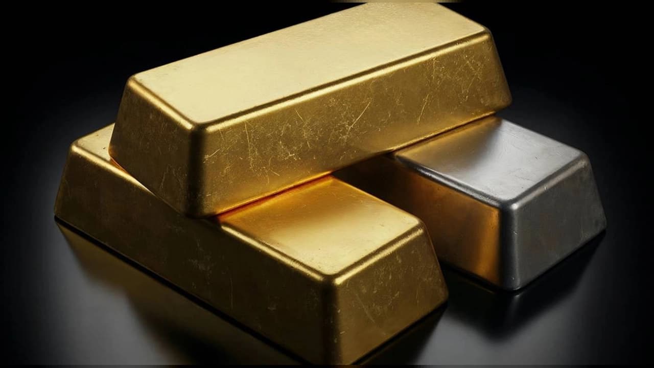 Ons altın Ağustos’ta yükseldi ve 4 bin 449 dolardan kapandı