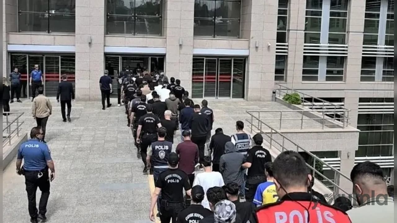 48 İlde Dev Operasyon: Sosyal Medya Üzerinden Organize Olan Suç Örgütlerine Ağır Darbe