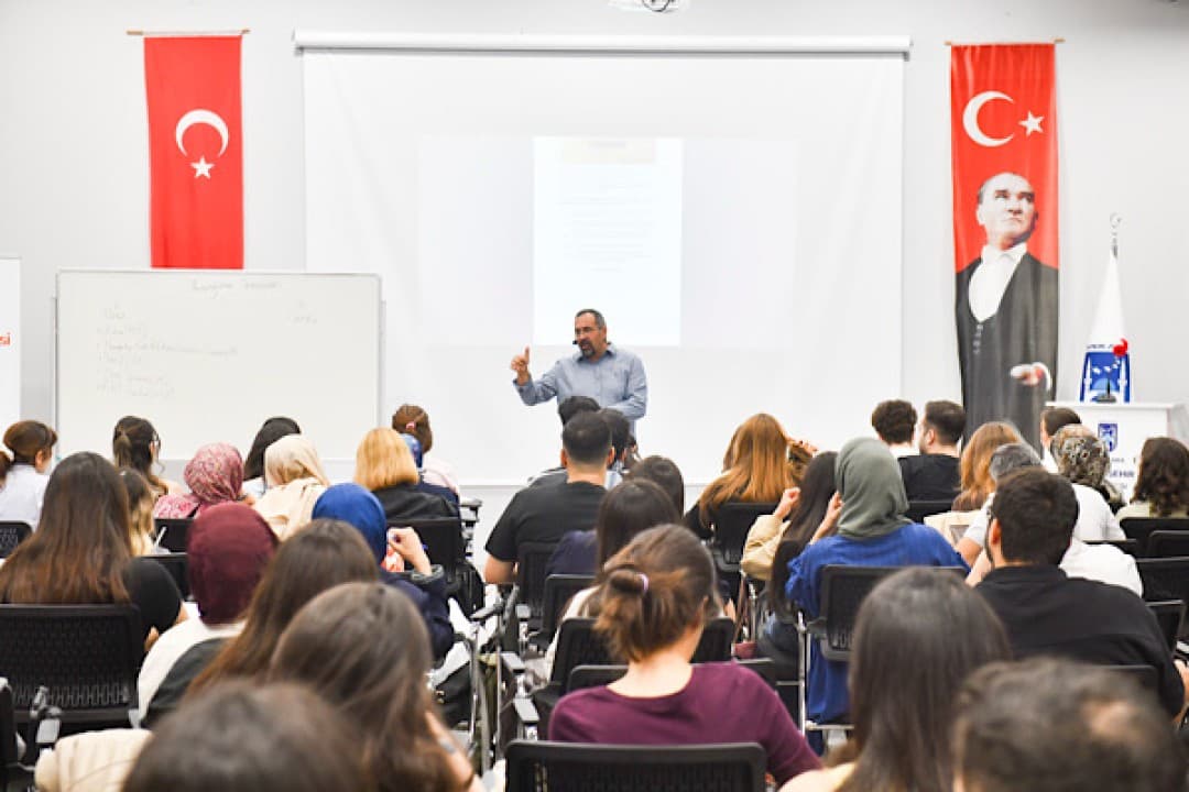ABB'den Hukuk Adaylarına Ücretsiz Destek: Genç Akademi Ulus'ta HMGS Kampı Başladı