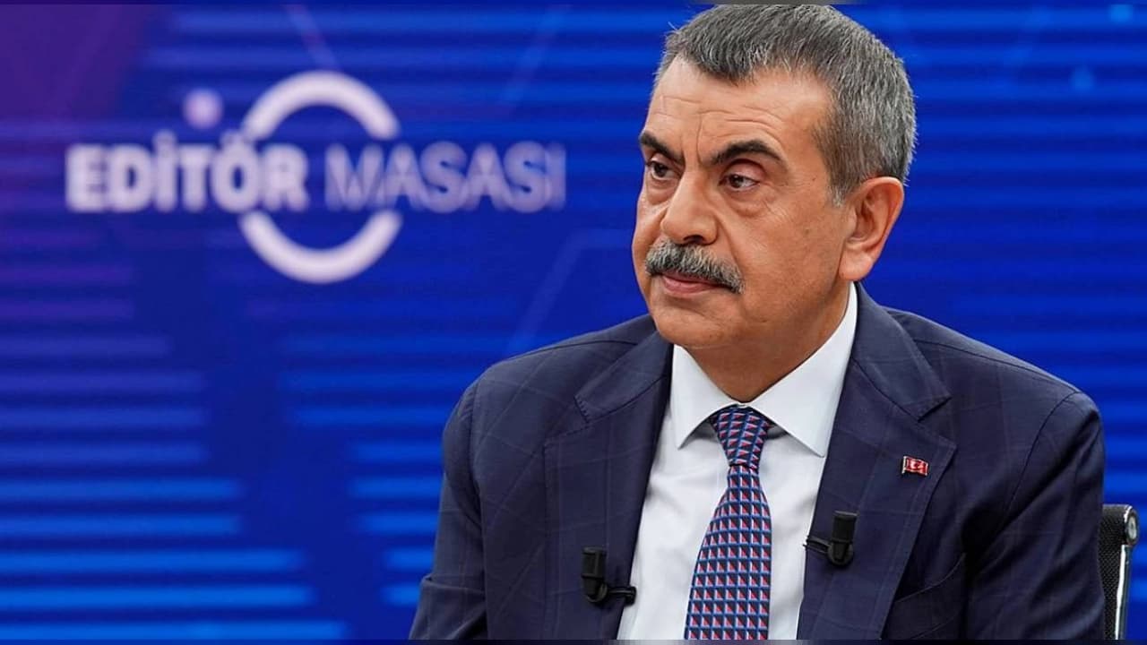 Bakan Yusuf Tekin'den PISA 2025, Cep Telefonu Yasağı ve Beyaz Önlük Açıklaması