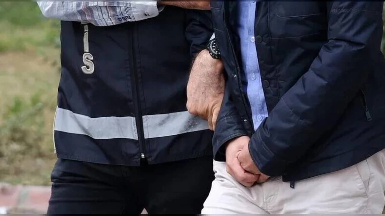Son Dakika... Adalet Bakanı Akın Gürlek Duyurdu: 22 İlde Dev Manipülasyon Operasyonu!
