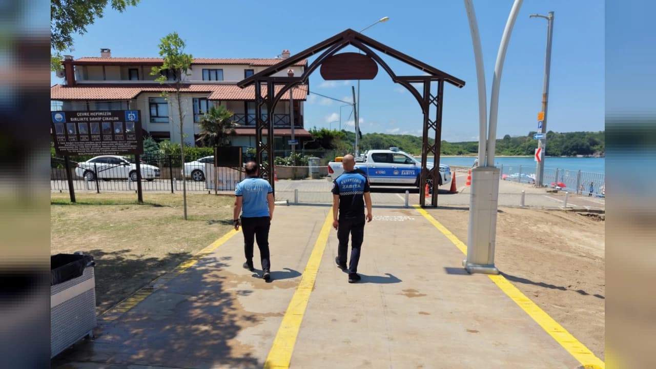 Kocaeli'de Yaz Sezonu Sonu: Kandıra Sahillerinde Onlarca Çocuk Ailesine Kavuştu