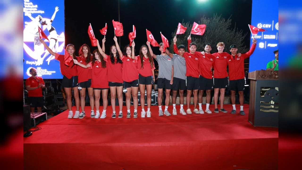 2026 CEV U18 Avrupa Plaj Voleybolu Şampiyonası Foça'da Heyecanla Başladı