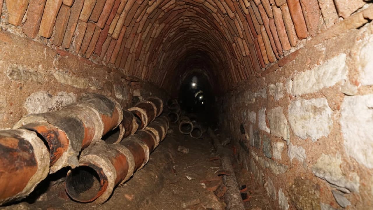 Bakan Ersoy'dan Ayasofya Açıklaması: 9 Kilometrelik Yeraltı Tünelleri Ziyarete Açılacak Mı?