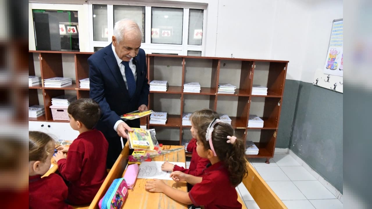 Keşan Belediyesi'nden 1. Sınıf Öğrencilerine Kapsamlı Kırtasiye Desteği
