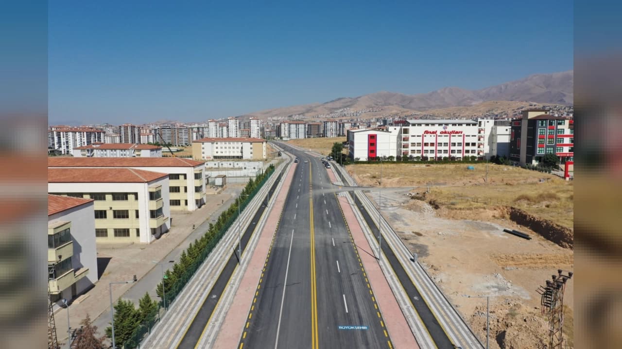 Malatya Filistin Caddesi Genişletilerek Yeniden Uçuşa Geçti