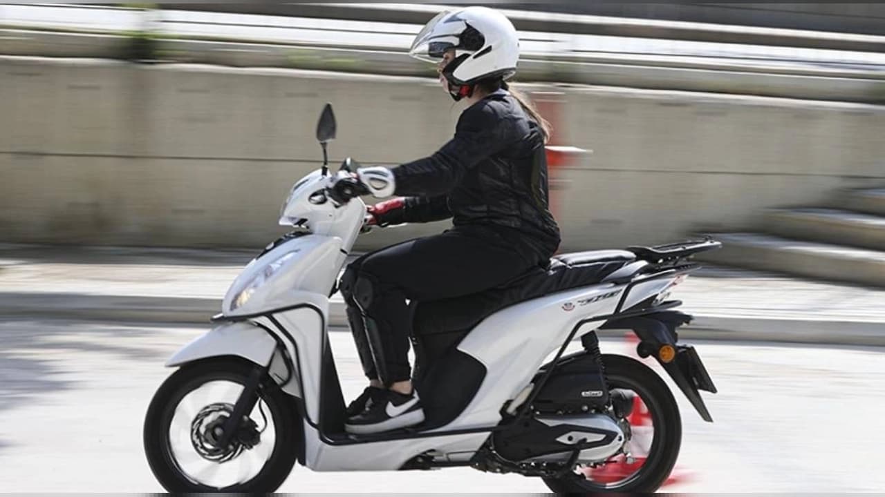 TÜİK Trafik Verilerini Açıkladı: Türkiye'de Motosiklet Sayısı Rekor Kırdı, 7 İli Otomobiller Yönetmiyor