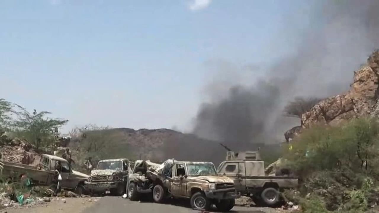 Yemen'de Şiddetli Çatışmalar: 122 Bin Kişi Yerinden Edildi, Dışişleri Bakanı'ndan ABD'ye Çağrı