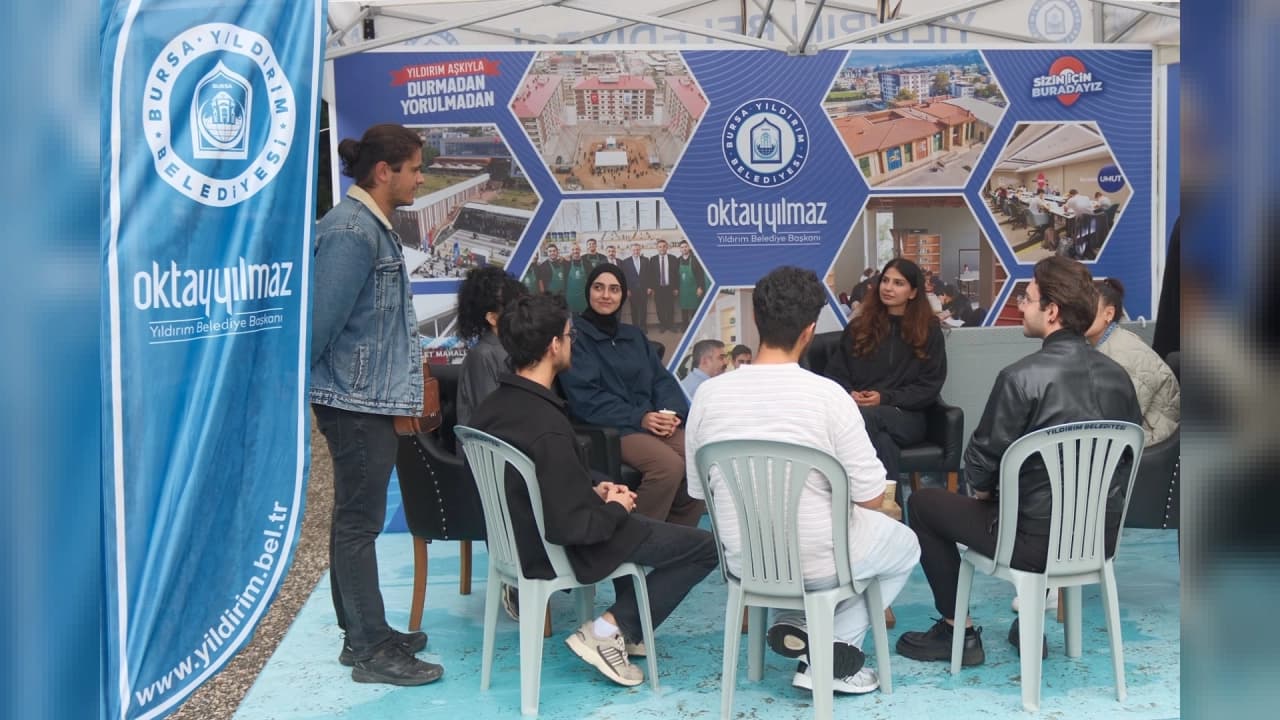 Yıldırım Belediyesi’nden Üniversite Öğrencilerine Sıcak Karşılama