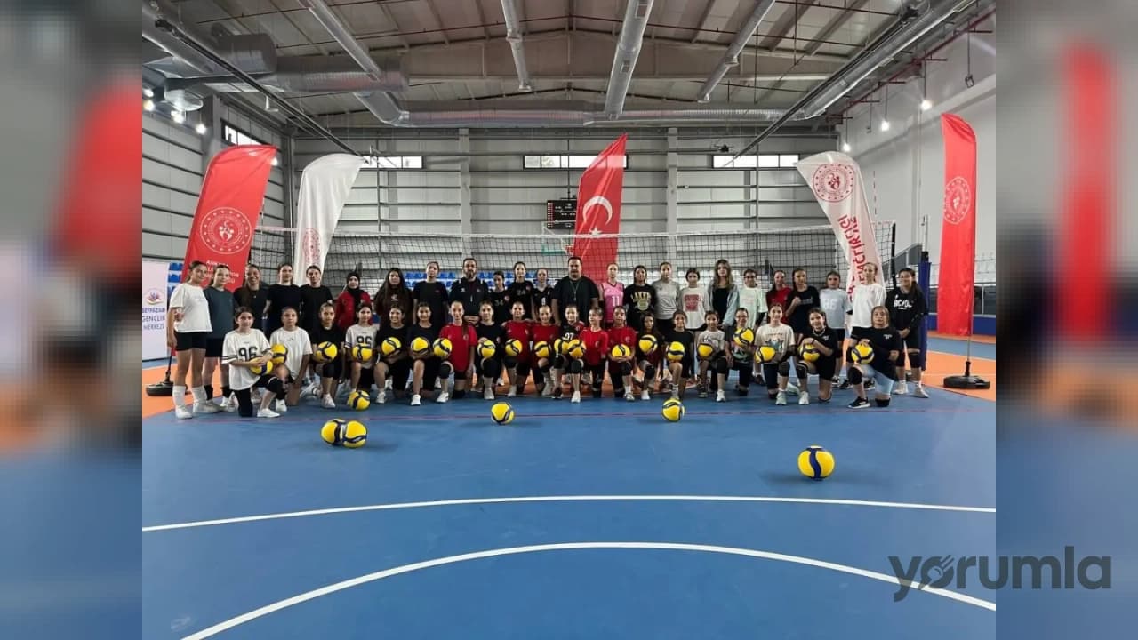 Beypazarı'na 1000 Kişilik Modern Spor Kompleksi Kapılarını Açtı