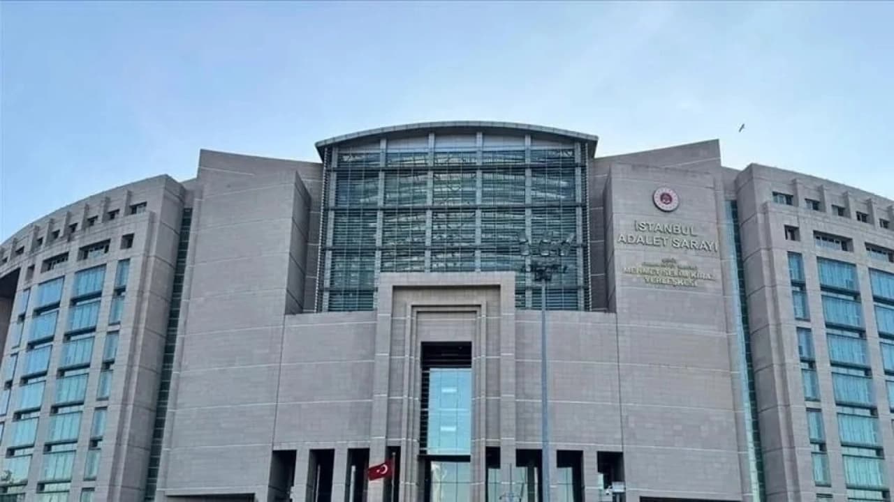 Ekrem İmamoğlu Hakkında 3 Bin 809 Sayfalık İddianame: Binlerce Yıl Hapis İstemi
