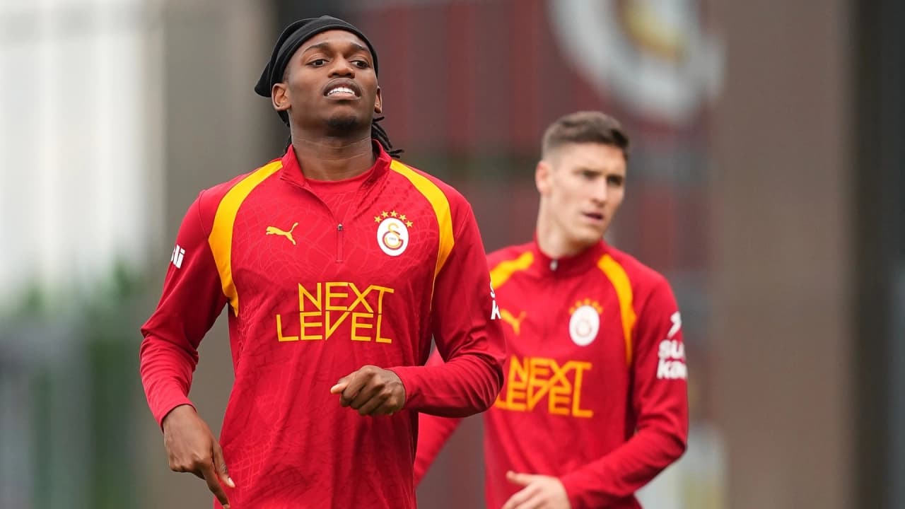 Galatasaray'da Trabzonspor Maçı İçin Taktik Mesai Devam Ediyor