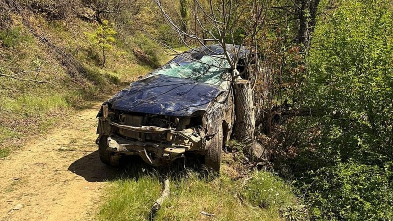 İzmir'de Tarım İşçilerini Taşıyan Kamyonet Devrildi: 6 Yaralı