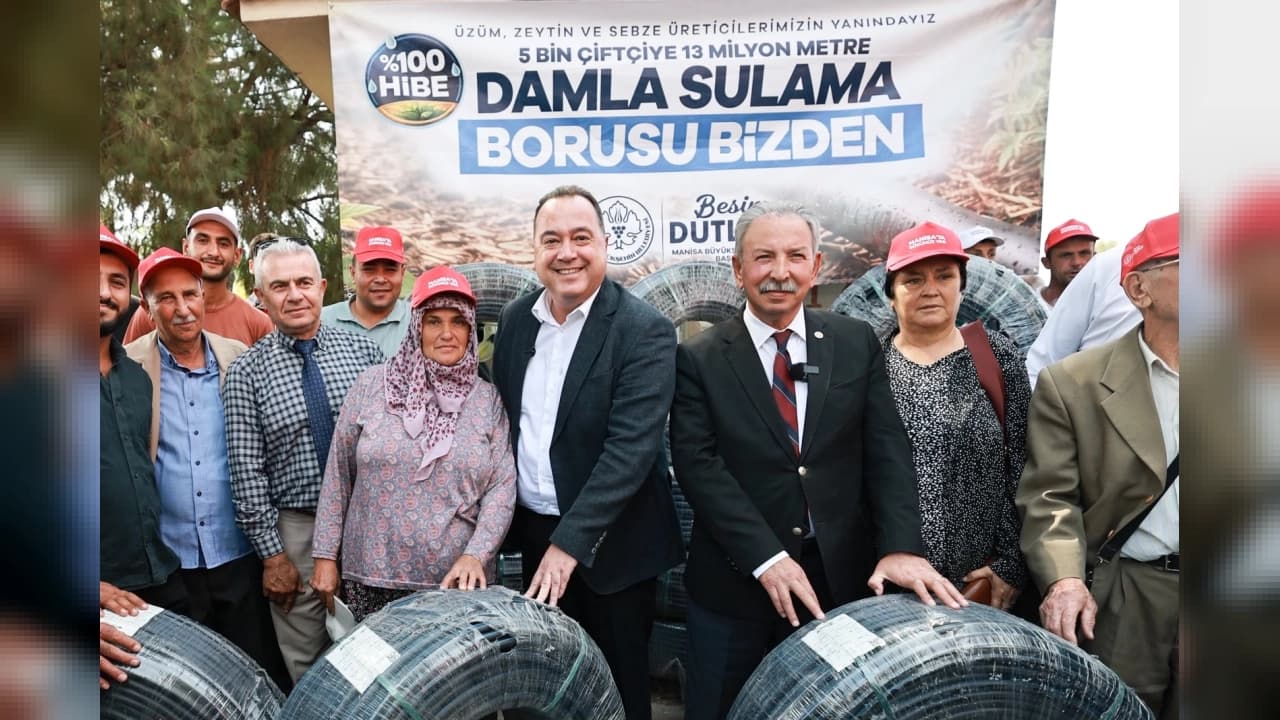 Manisa Büyükşehir Belediyesi'nden Salihli'de Üreticilere 1,2 Milyon Metre Damlama Sulama Desteği