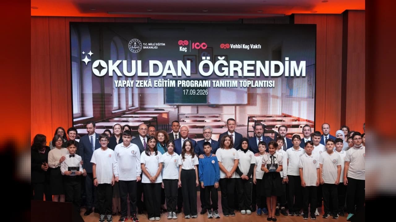 MEB ve Koç Holding'den Ortaokullar İçin Yapay Zekâ Eğitimi Hamlesi