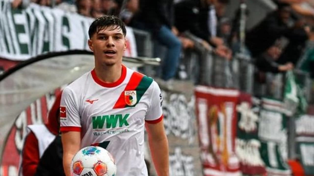 Augsburg'un Genç Yıldızı Mert Kömür'e Almanya U21'den Çağrı