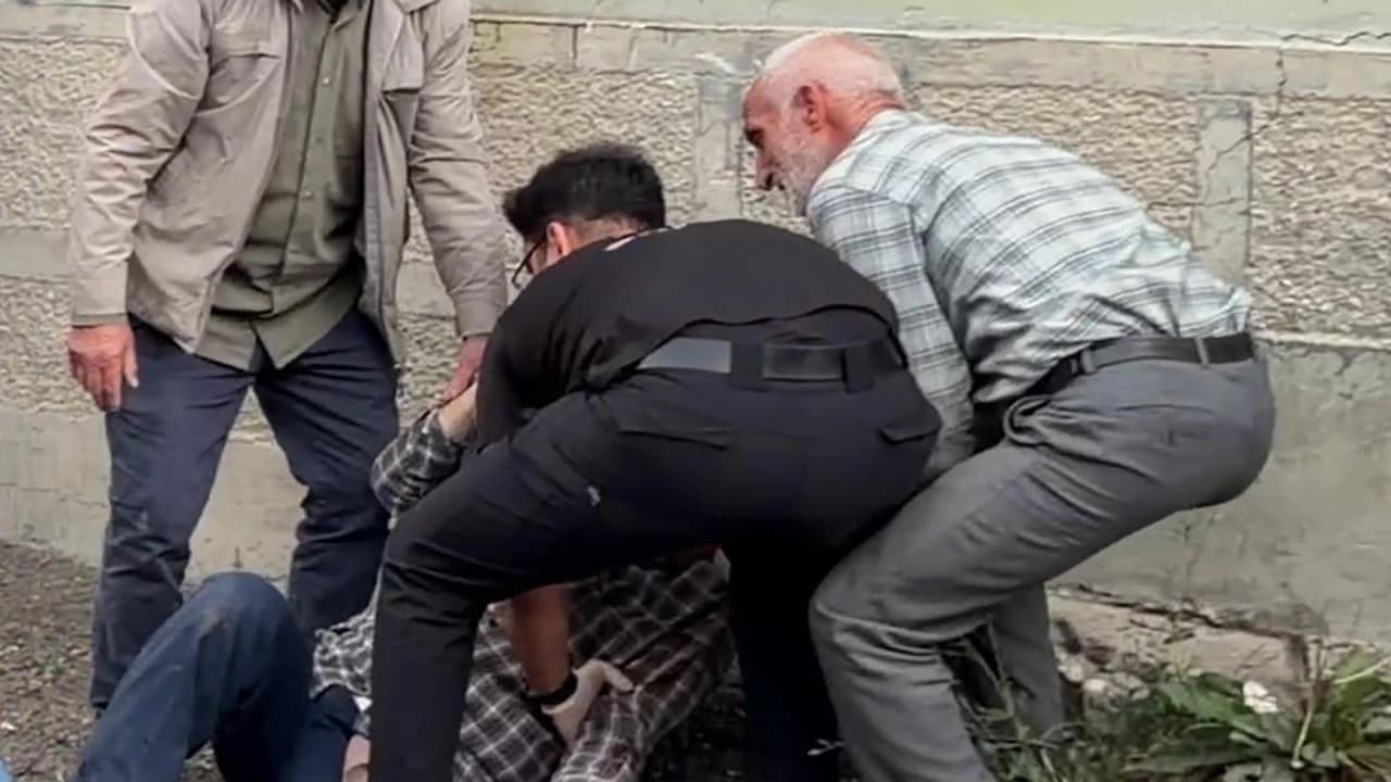 Erzurum Yakutiye'de Boşanma Husumeti Silahlı Çatışmaya Dönüştü: 1'i Polis 12 Yaralı